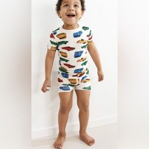 Hanna Andersson Colorful Race Car Print Short John’s Pajama Set Boys Size 8